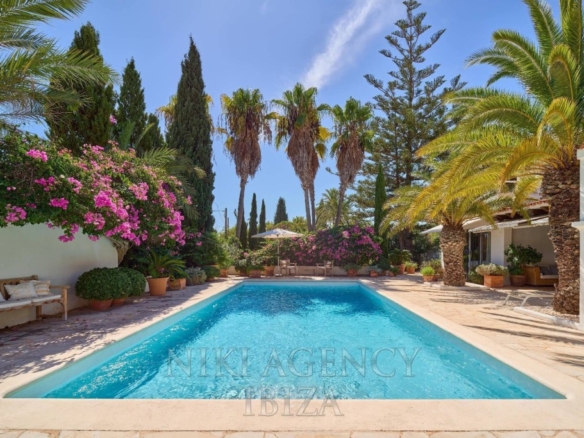 Imagen 3 de Casa-Chalet en Venta en Santa Eularia Des Riu Baleares