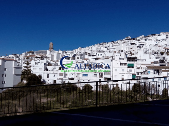 Imagen 1 de Casa de campo-Masía en Venta en Competa Málaga