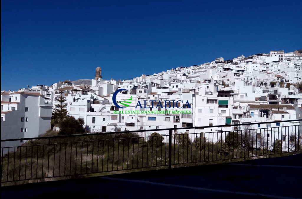 Imagen 1 de Casa de campo-Masía en Venta en Competa Málaga