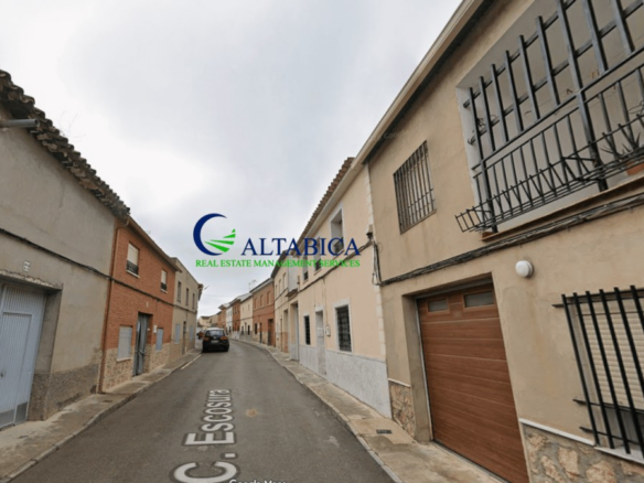 Imagen 1 de Casa-Chalet en Venta en Quintanar De La Orden Toledo