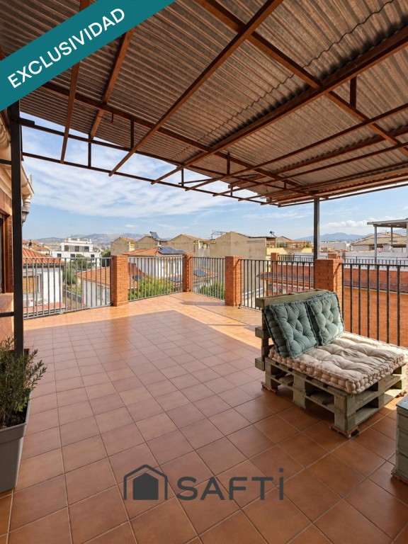 Imagen 1 de Maravilloso atico con gran terraza en Armilla