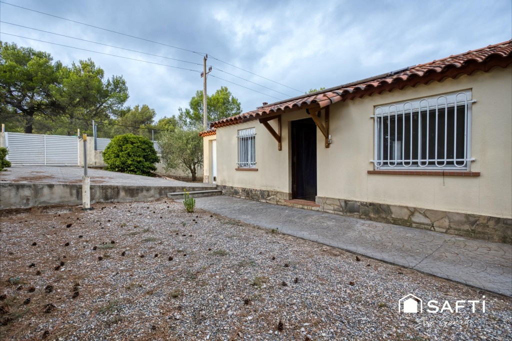 Imagen 4 de Casa con potencial ubicada en parcela 1000 m² Querol