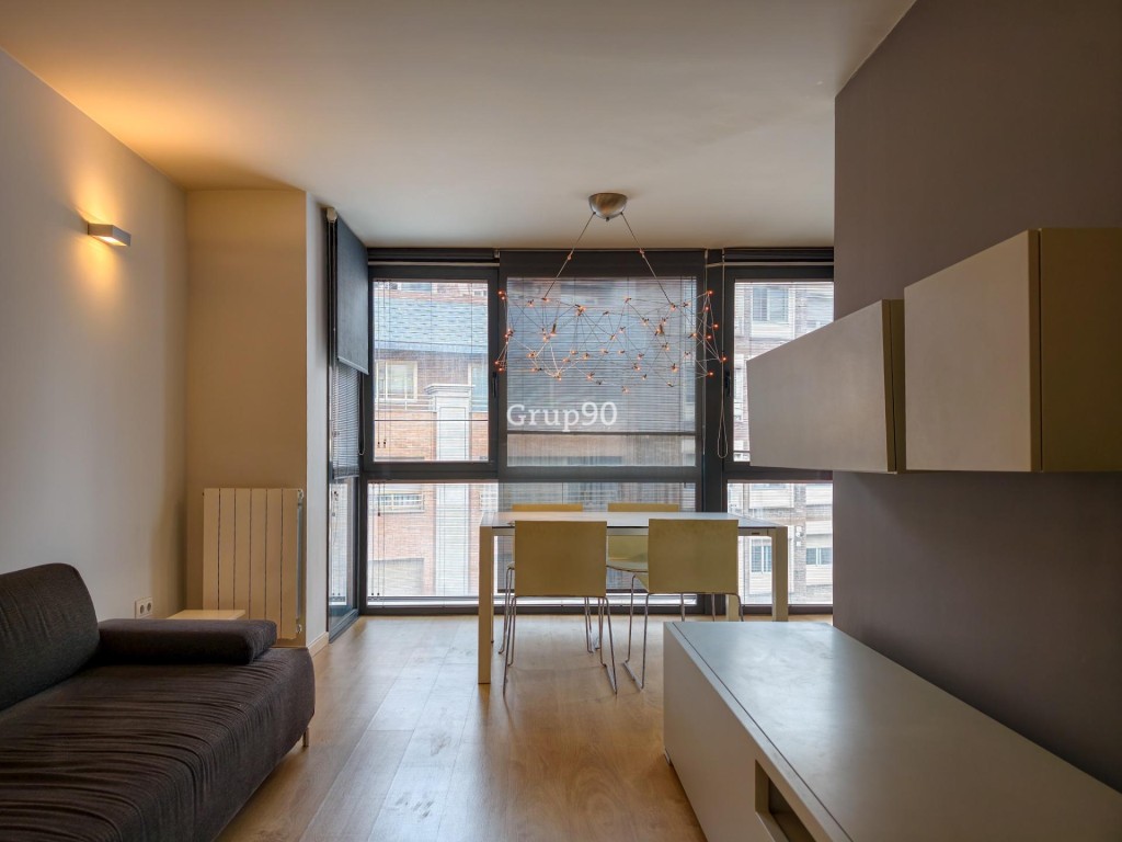 Imagen 3 de ÁTICO DÚPLEX CON TERRAZA PRIVADA JUNTO A RICARD VINYES