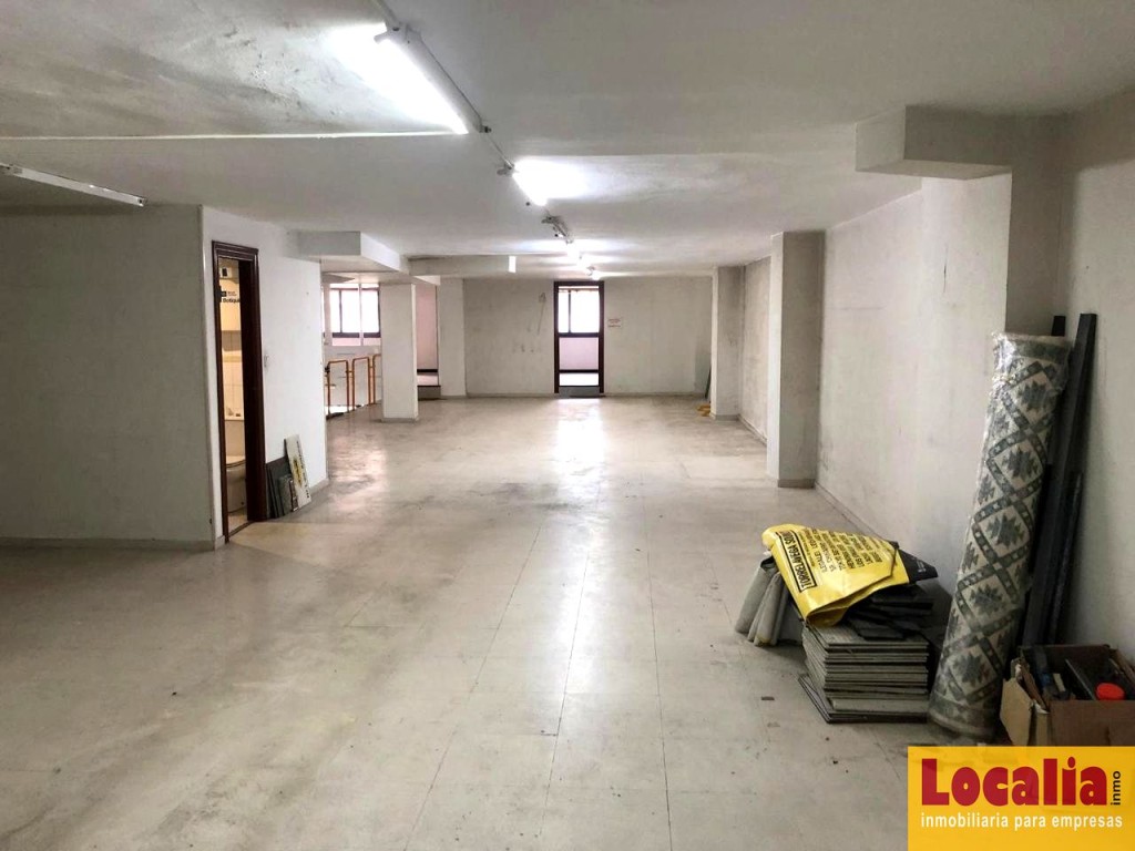 Imagen 2 de Amplio local en alquiler o venta