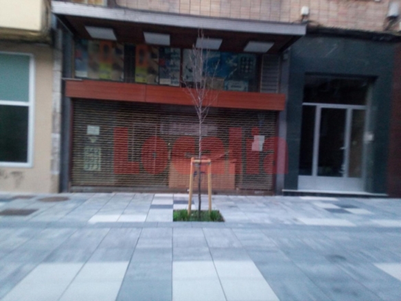 Imagen 2 de Local en venta en Torrelavega de 136 m2