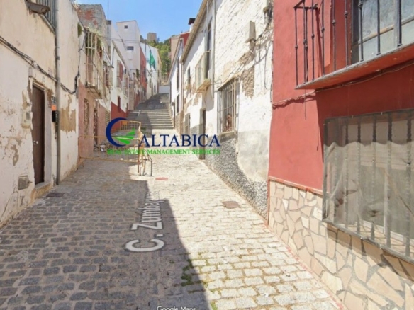 Imagen 1 de Casa-Chalet en Venta en Jaen Jaén