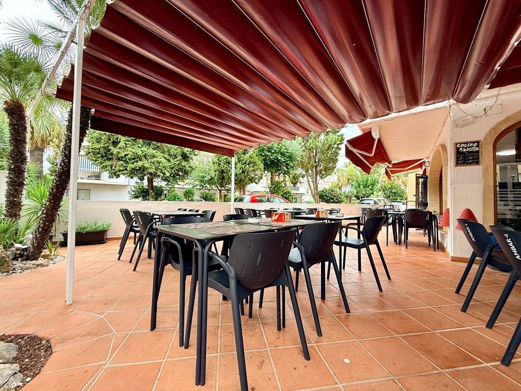 Imagen 1 de Local comercial en Venta en Denia Alicante