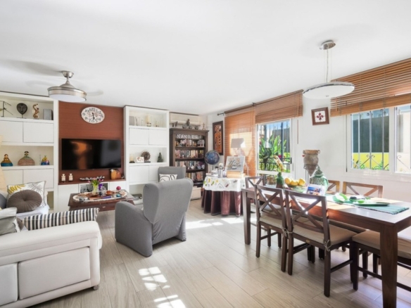 Imagen 2 de Casa-Chalet en Venta en Arroyo De La Miel Málaga