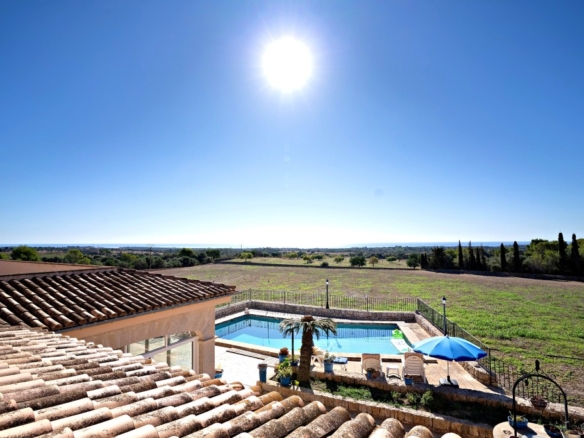 Imagen 4 de Casa de campo-Masía en Venta en Manacor Baleares