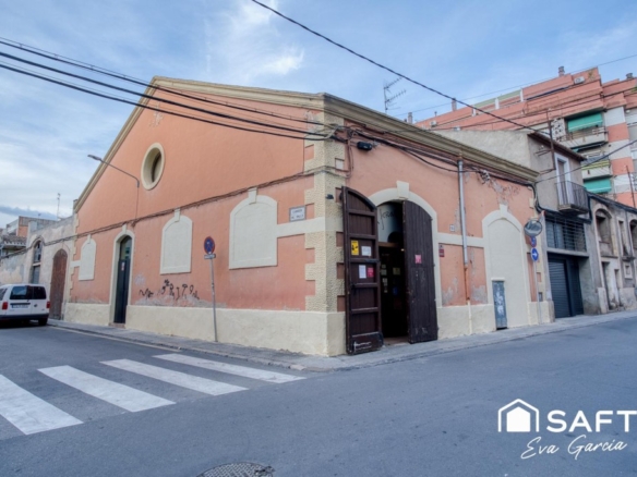 Imagen 1 de Un edificio entero por 380.000€ en Vilafranca del Penedès con potencial para 6 viviendas