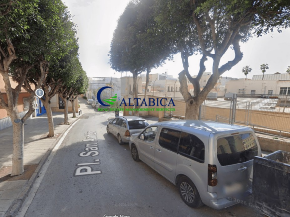 Imagen 2 de Casa-Chalet en Venta en Almería Almería