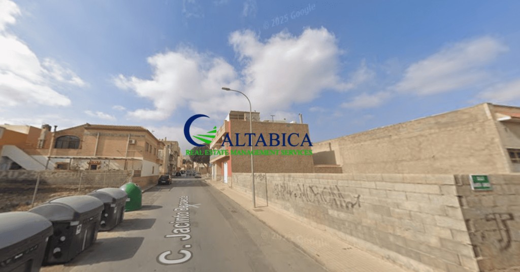 Imagen 4 de Piso en Venta en Huercal De Almeria Almería