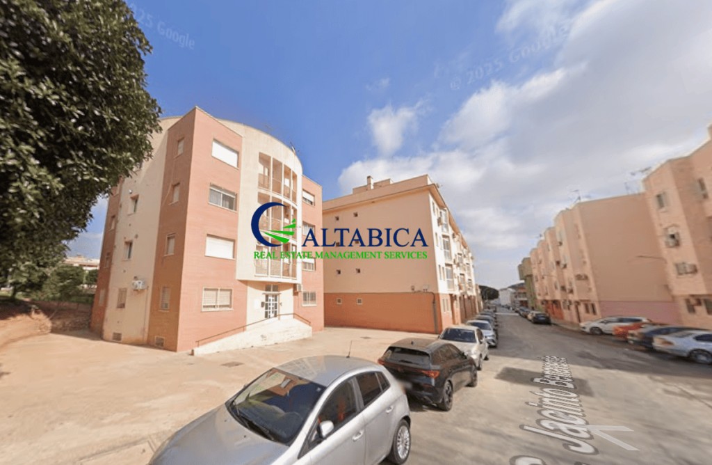 Imagen 1 de Piso en Venta en Huercal De Almeria Almería