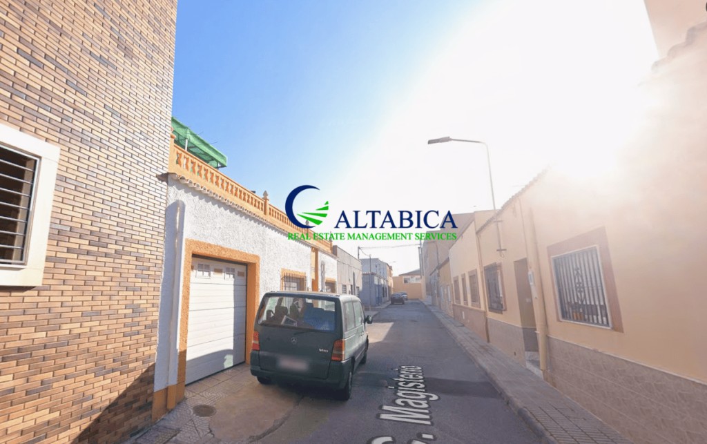 La Almería