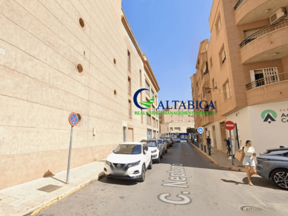 Imagen 3 de Piso en Venta en Roquetas De Mar Almería