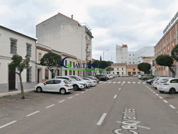 Imagen 1 de Casa-Chalet en Venta en Don Benito Badajoz