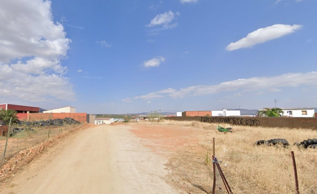 Imagen 1 de Parcela en Venta en Monterrubio De La Serena Badajoz