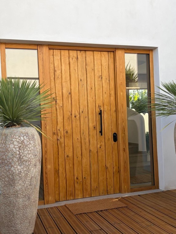 Imagen 3 de Villa de arquitecto de excepción en Empuriabrava
