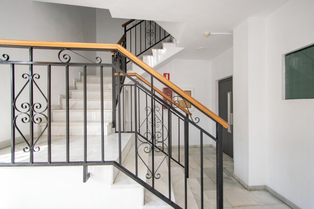 Imagen 2 de ¡Oportunidad única en Torreblanca! Espectacular piso completamente reformado y amueblado