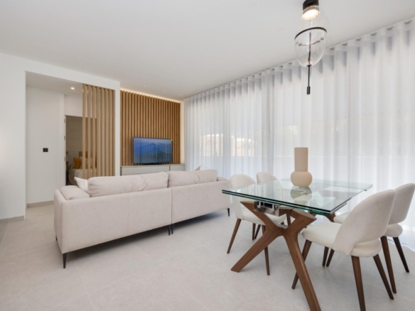Imagen 3 de Residencial de nueva construcción en Guardamar del Segura con piscina spa gimnasio y coworking cerca del mar