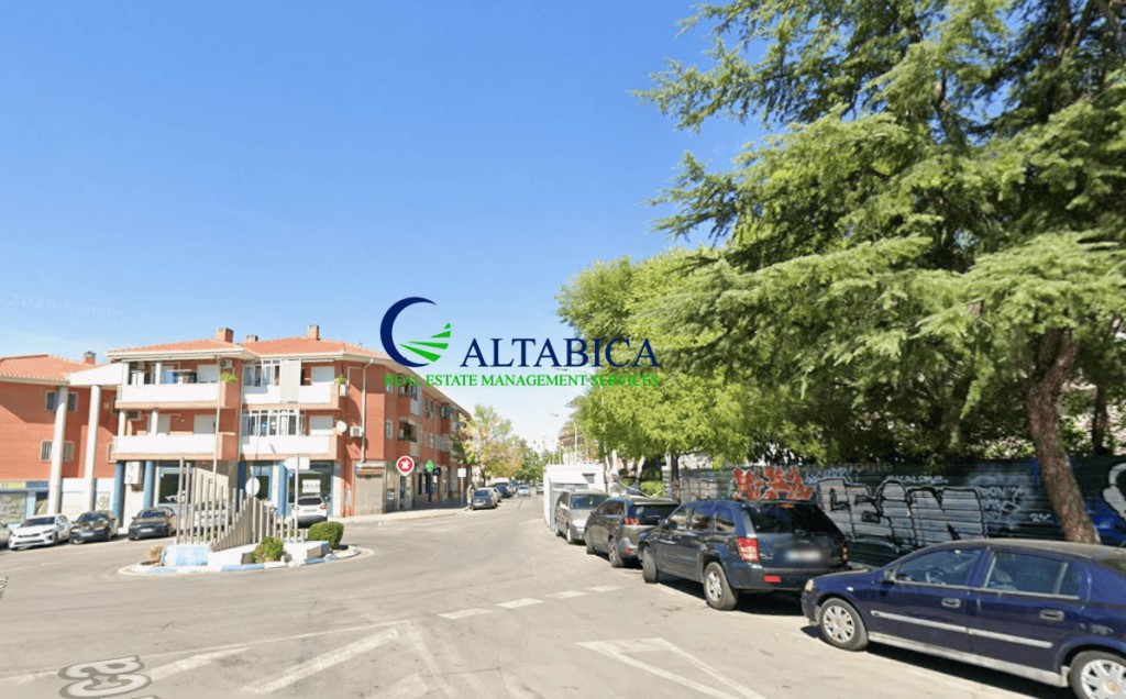 Imagen 2 de Local comercial en Venta en Velilla De San Antonio Madrid