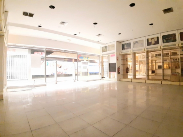 Imagen 4 de Local comercial en Alquiler en Vigo Pontevedra