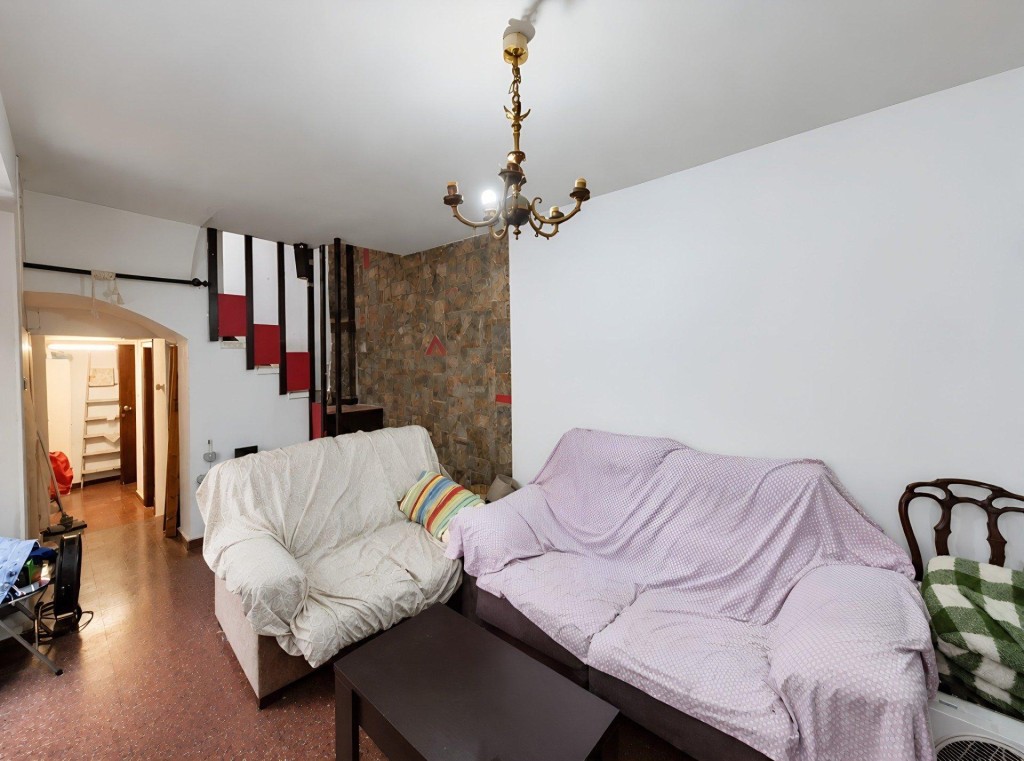 Imagen 3 de OPORTUNIDAD! CASA DE PUEBLO EN EL CORAZON DE ONTINYENT