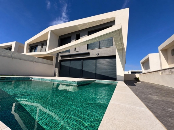 Imagen 1 de VILLA LINDA PISCINA PRIVADA