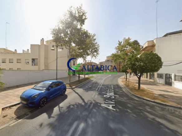 Imagen 3 de Local comercial en Venta en Alcala De Guadaíra Sevilla