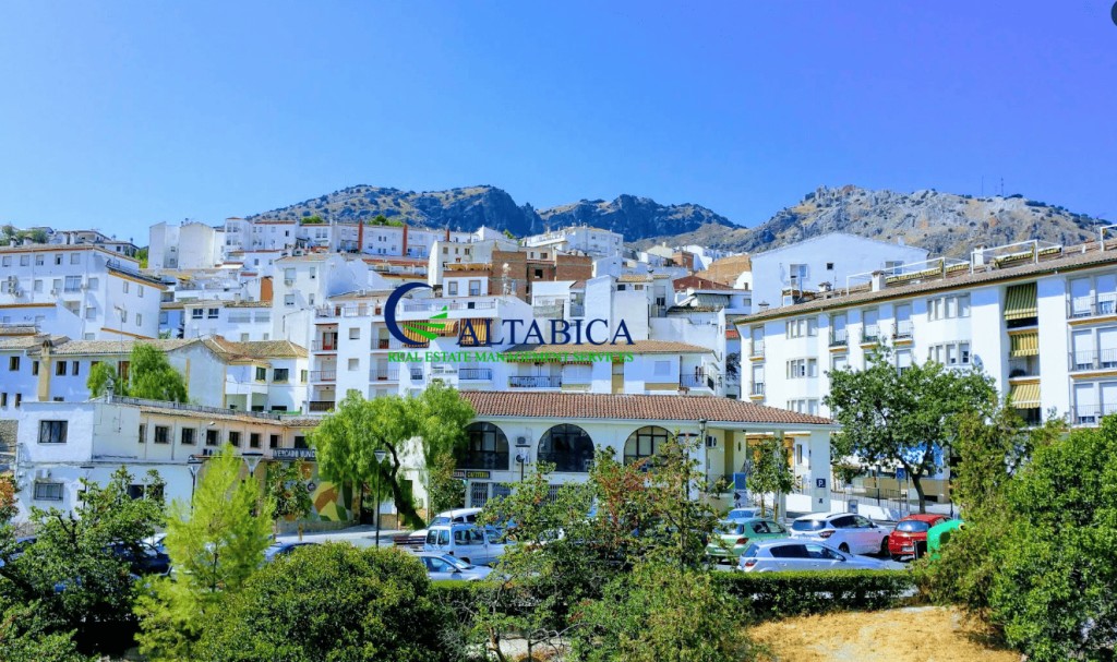 Imagen 1 de Casa-Chalet en Venta en Quesada Jaén