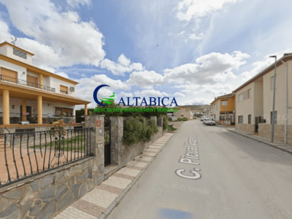 Imagen 2 de Casa-Chalet en Venta en Fuerte Del Rey Jaén