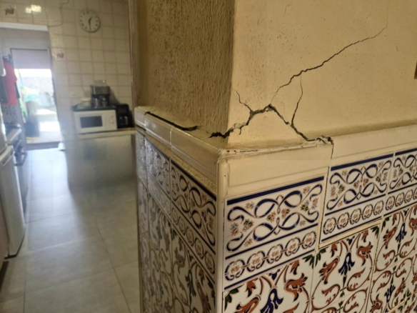 Imagen 3 de «Oportunidad: inmueble para subsanación de asentamiento y fisuras recurrentes»