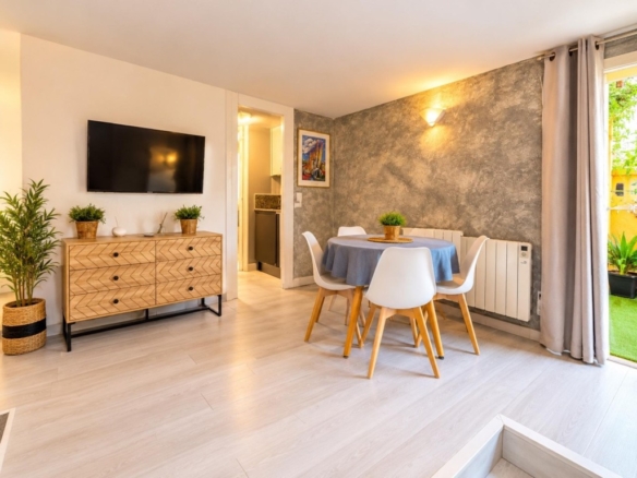 Imagen 3 de Loft con terraza y piscina comunitaria en Vallpineda
