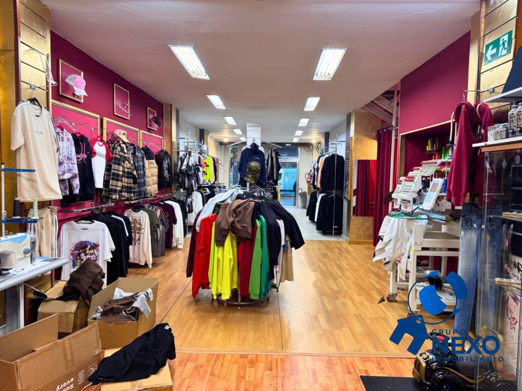 Imagen 1 de LOCAL COMERCIAL EN CALLE PABLO IGLESIAS 19 | MÁXIMA VISIBILIDAD EN GIJÓN