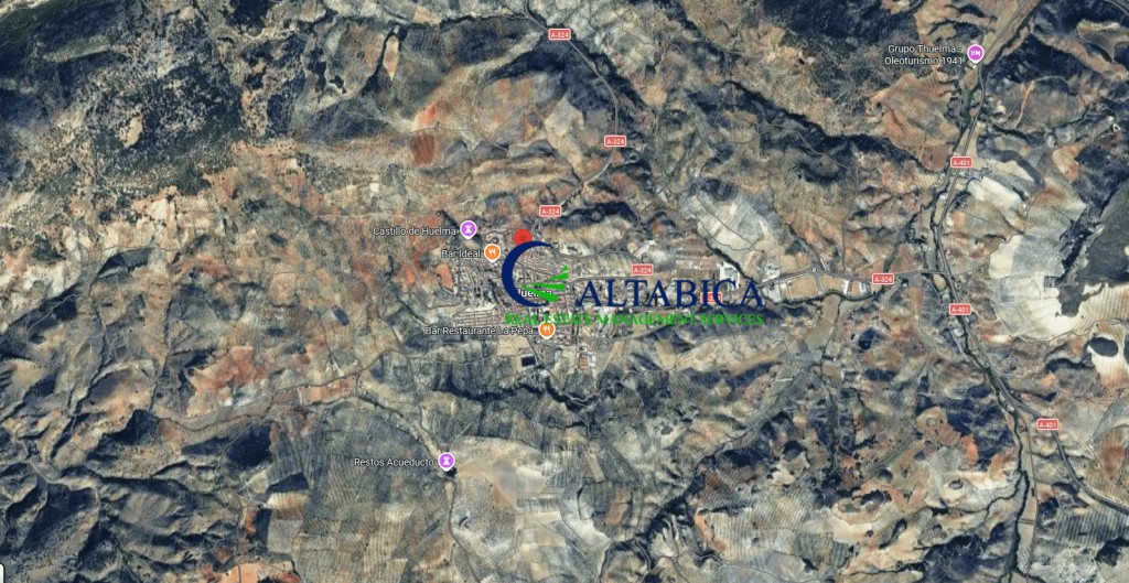 Imagen 4 de Casa-Chalet en Venta en Huelma Jaén