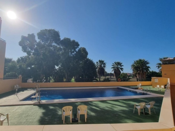 po-1277166-imagen - El Club del Propietario Imagen 1 de Piso en venta en Roquetas de Mar de 75 m2
