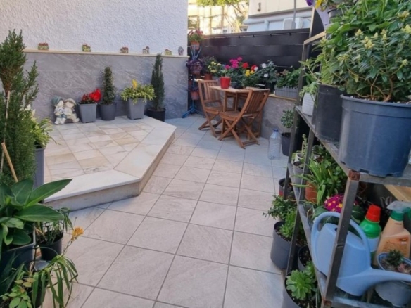 Imagen 2 de ¡Tu Oasis en Roquetas de Mar te Espera!