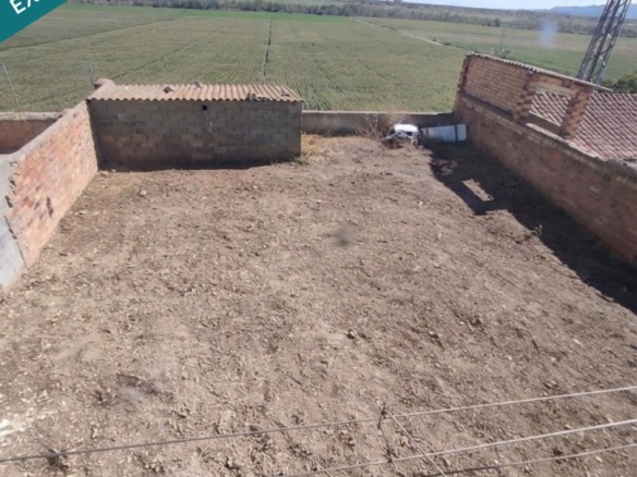 Imagen 2 de ¡Diseña la casa de tus sueños! Casa unifamiliar con gran terreno y vistas al campo en Albalatillo