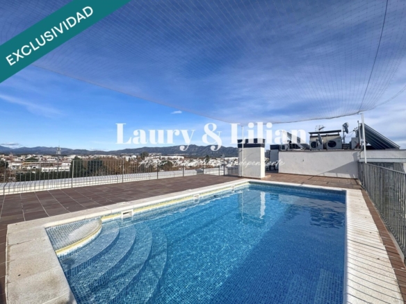 Imagen 2 de Oportunidad en Empuriabrava: apartamento de 2 dormitorios.