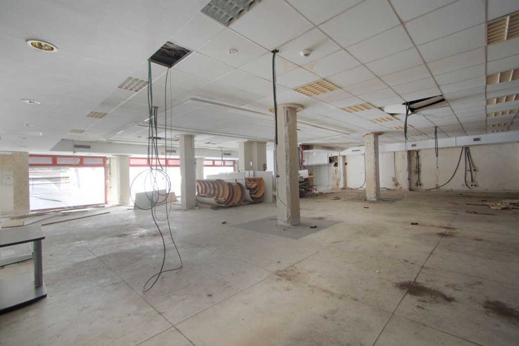 Imagen 3 de Excepcional oportunidad de inversión en el corazón del Arenal Sevillano