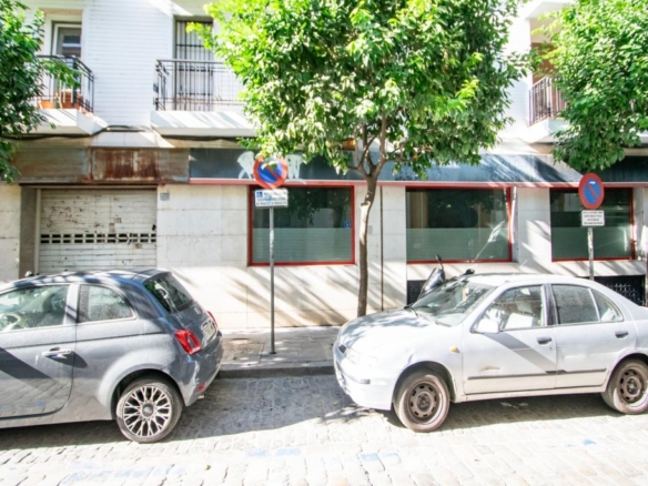 Imagen 1 de Excepcional oportunidad de inversión en el corazón del Arenal Sevillano
