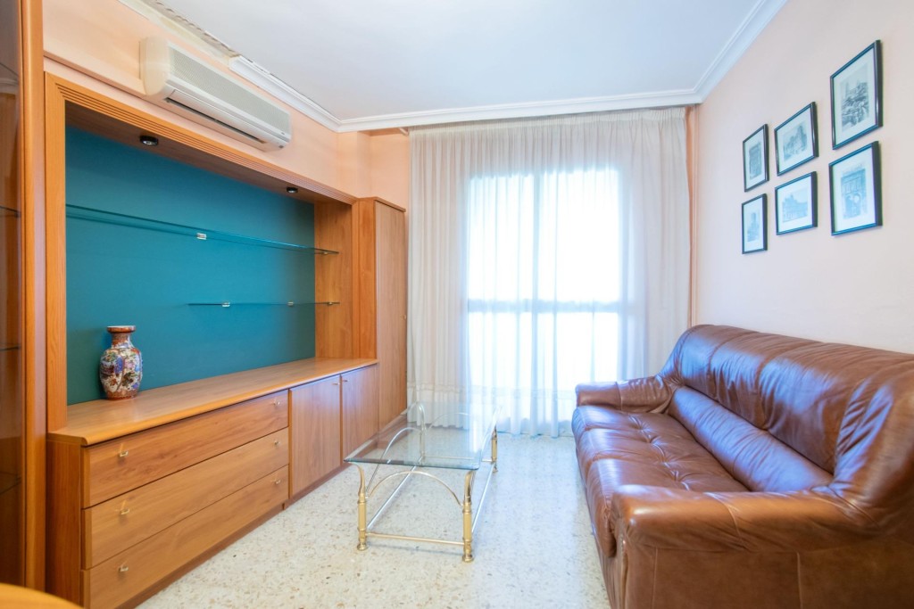 Imagen 3 de Magnífico piso en el corazón de Bellavista con gran terraza!!!