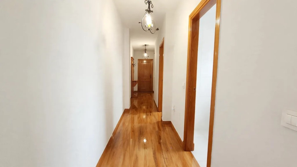 Imagen 4 de Piso en venta en Roquetas de Mar de 111 m2