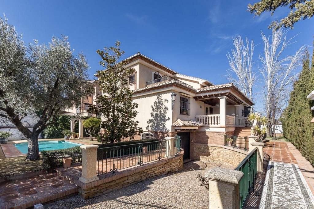 Imagen 2 de Casa-Chalet en Venta en Ogijares Granada