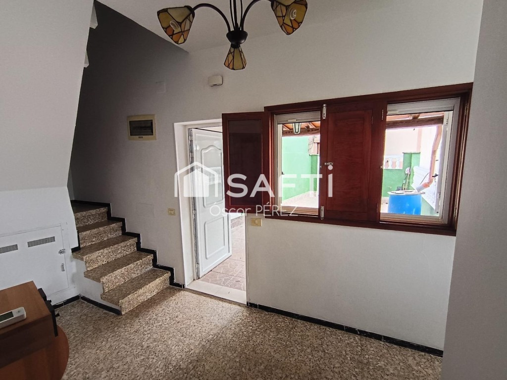 Imagen 2 de Casa terrera de 4 niveles con gran potencial