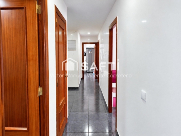 Imagen 4 de Piso muy luminoso y reformado en zona alta de Puzol