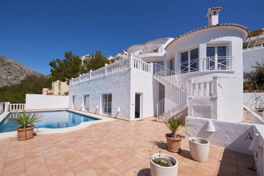 Imagen 3 de ESPECTACULAR VILLA EN ALTEA HILLS. 4D.5B.2SALONES.295M2