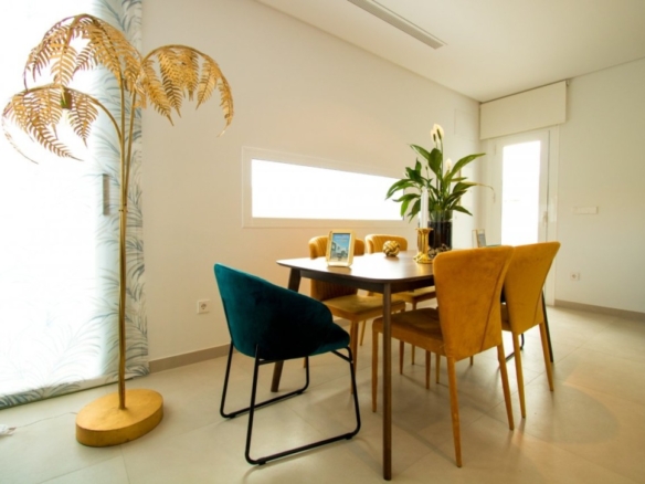 Imagen 3 de VENTA-OBRA NUEVA-DENIA-VILLAS Y ADOSADOS-2 Y 3 DORMITORIOS