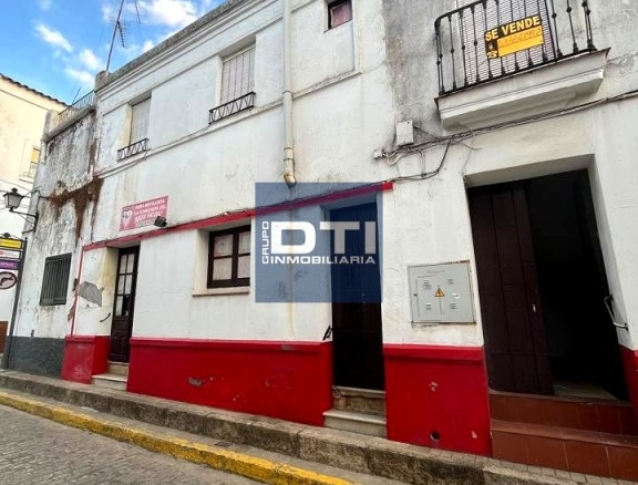 Imagen 2 de CASA Y LOCAL EN CORTEGANA