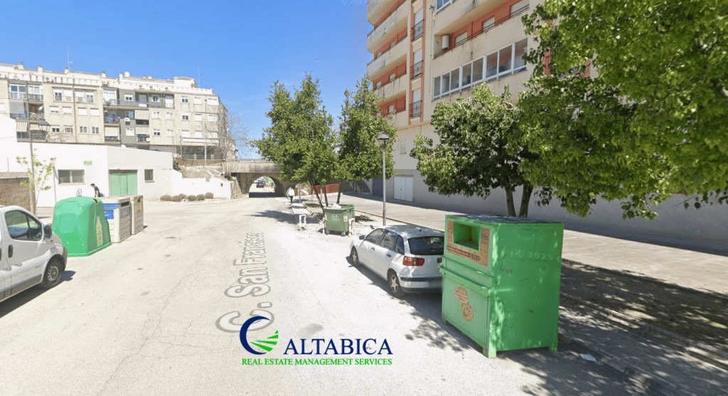 Imagen 1 de Casa-Chalet en Venta en Torre Del Campo Jaén